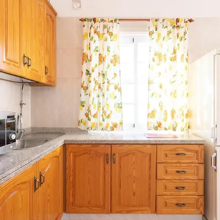 Live Playa Chica Abades Apartamento