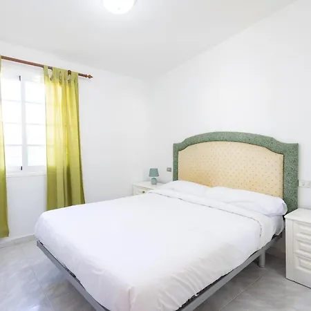 Apartment Live Playa Chica Abades Abades (Tenerife)