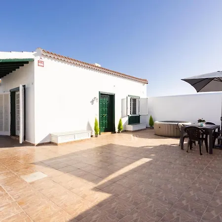 Apartment Live Playa Chica Abades Abades (Tenerife)